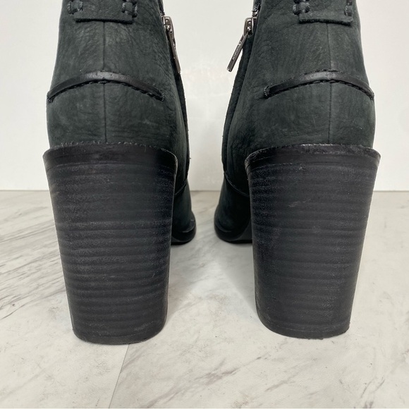 UGG Pixley Black Heeled Bootie 9 - Picture 4 of 13